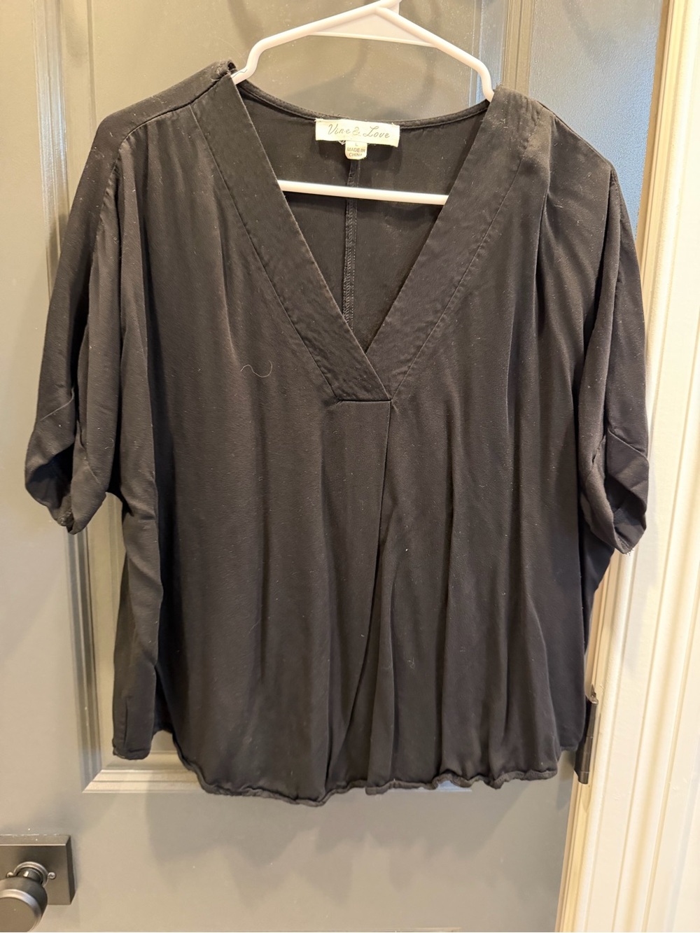Vine & Love Black V-Neck Dolman Sleeve Blouse